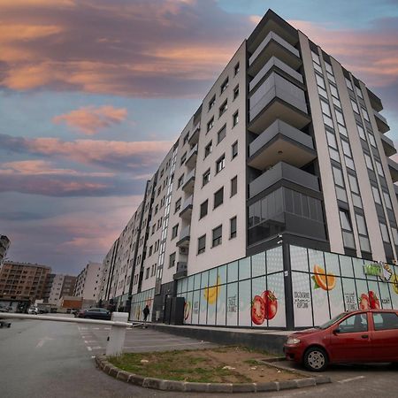 Apartment 5 Star Lukavica ภายนอก รูปภาพ