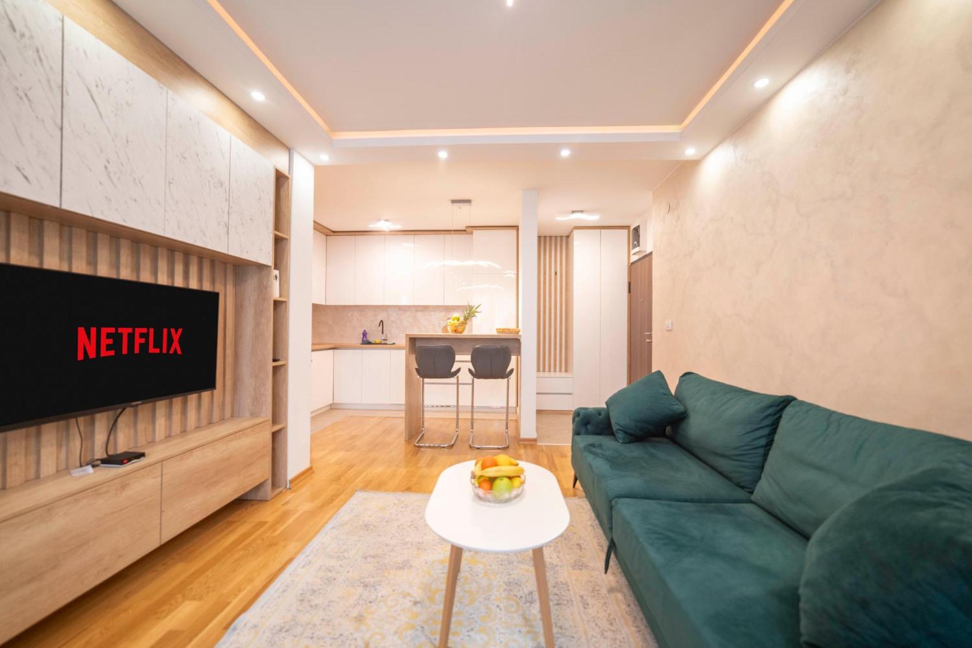 Apartment 5 Star Lukavica ภายนอก รูปภาพ